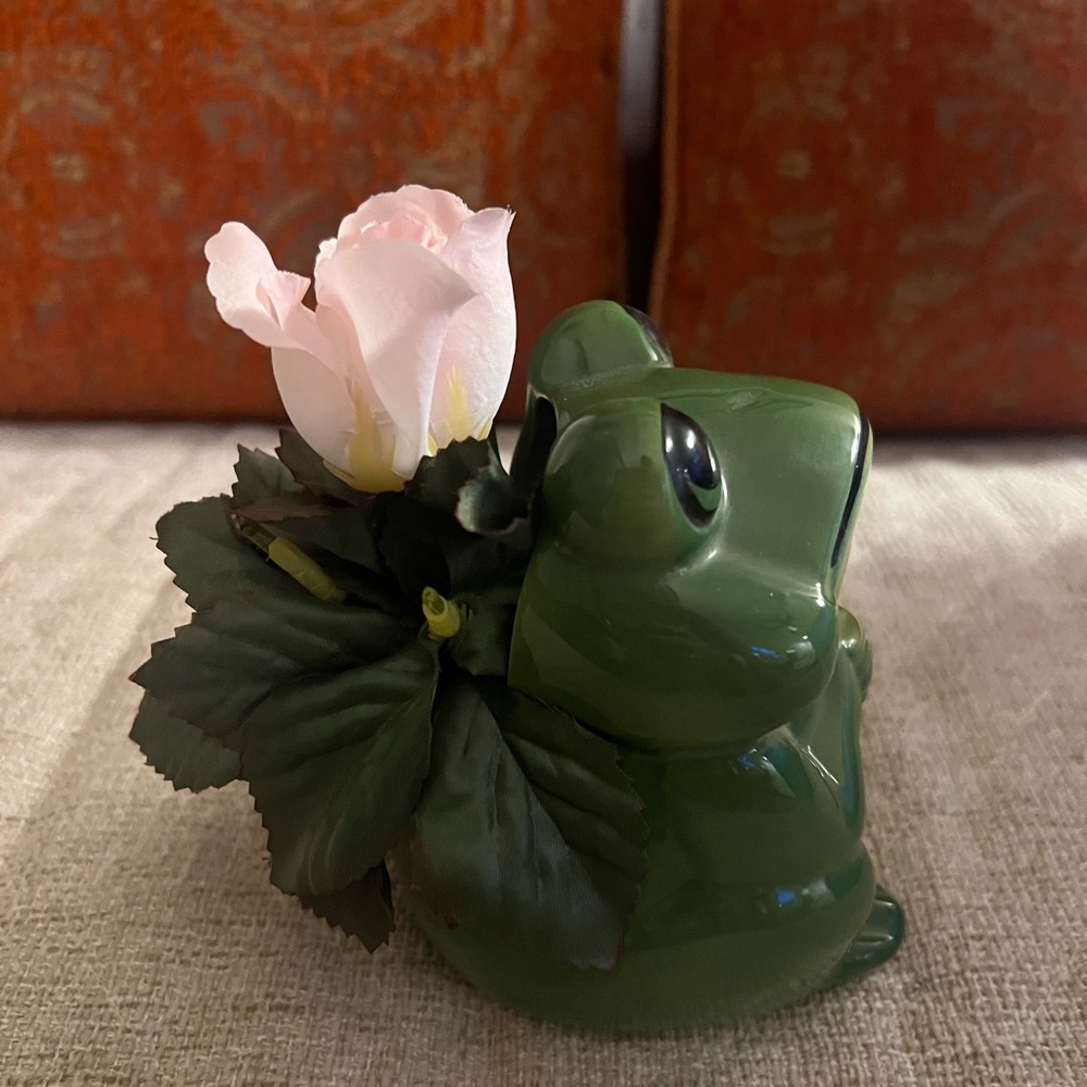 Vintage 70s–80s Brinn’s Ceramic Frog Planter - Picture 2 of 8